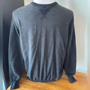 J.Crew Heather Gray Sweater Medium | Classic & Cozy | Good Condition